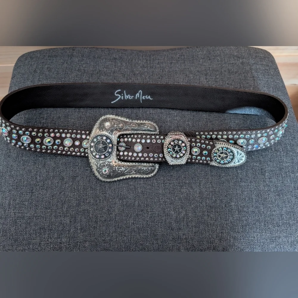 Silver Mesa , Kippy Style Bling Belt 34.. Chocolate